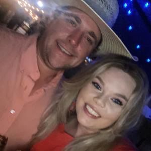 Meet your Posher, Savannah